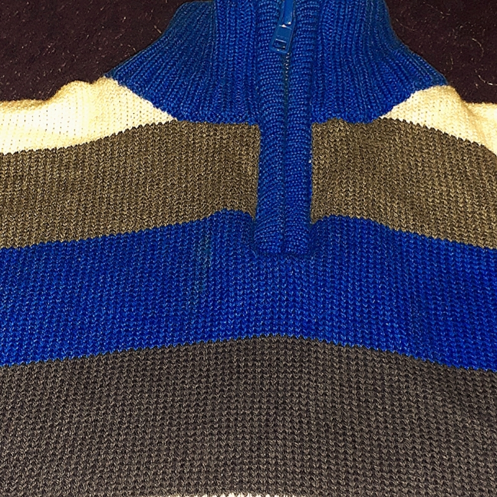 Strioed Sweater